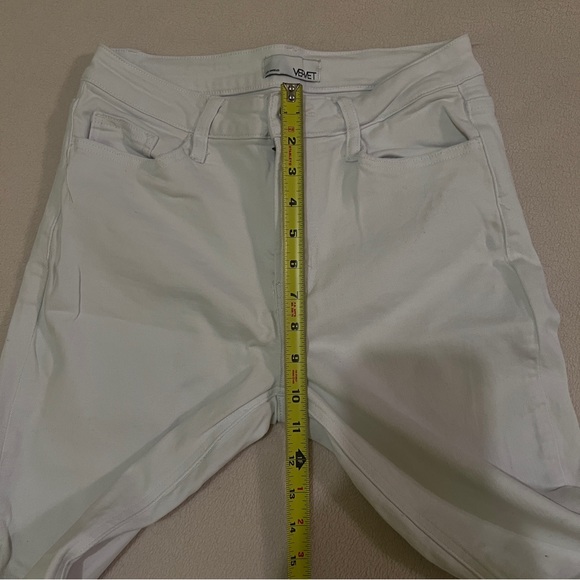 Vervet Women’s Size 28 White Jeans Mid Rise Stretch - Picture 12 of 13